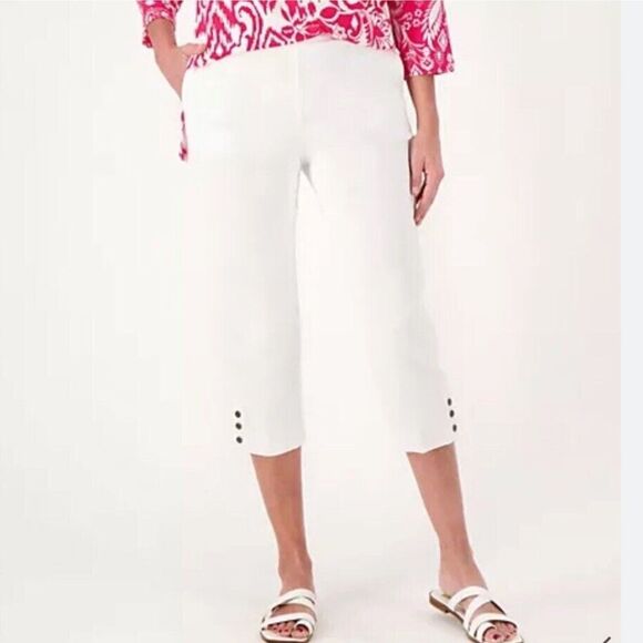 Women's Susan Graver Stretch Capri White Cropped Pants Sz 4 New - Picture 1 of 5